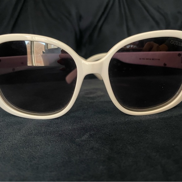 GUESS Sunglasses GU 7314 Wht- 35 - Picture 2 of 4